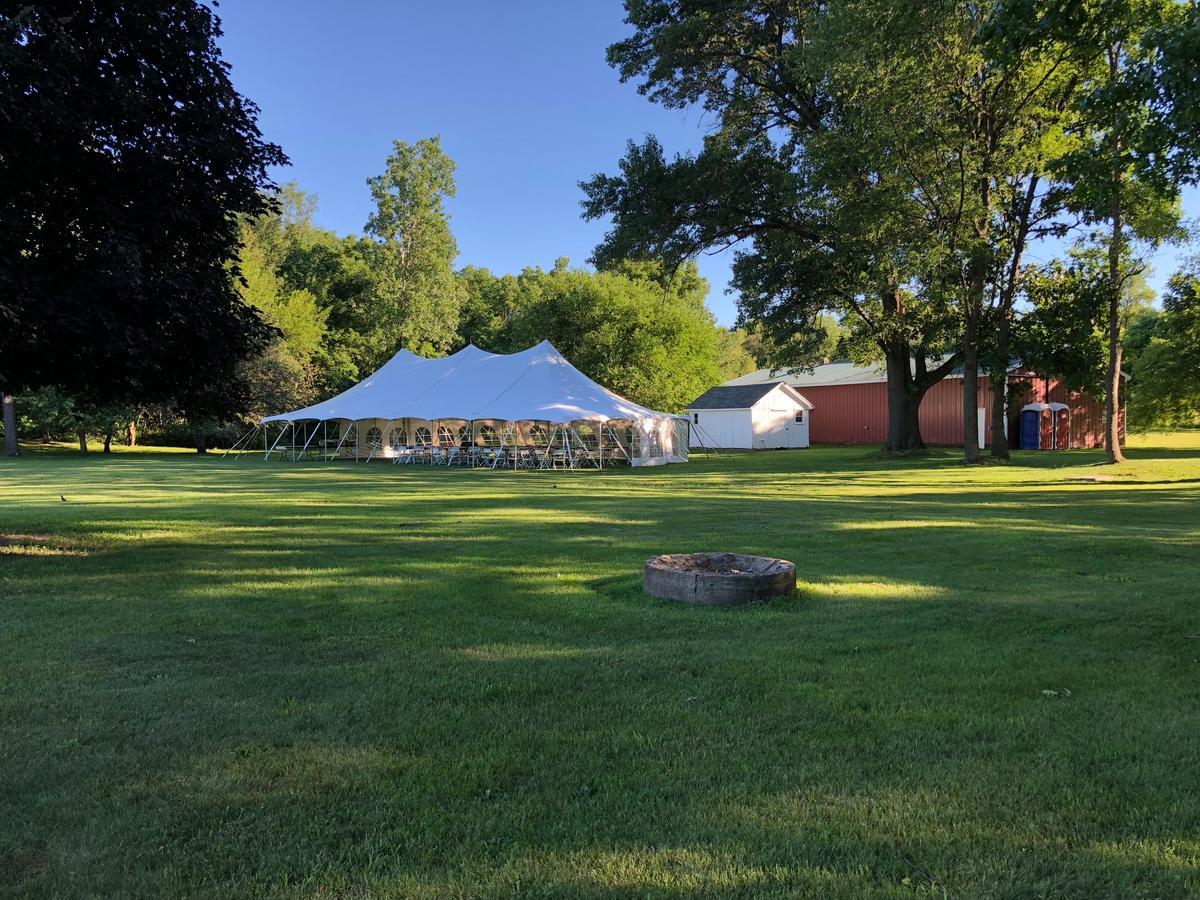 Kter\u00E9 jsou ty nejlep\u0161\u00ED hotely v\u00A0okol\u00ED atrakce Krider Nurseries World's Fair Gardens? Middlebury Exteriér fotografie